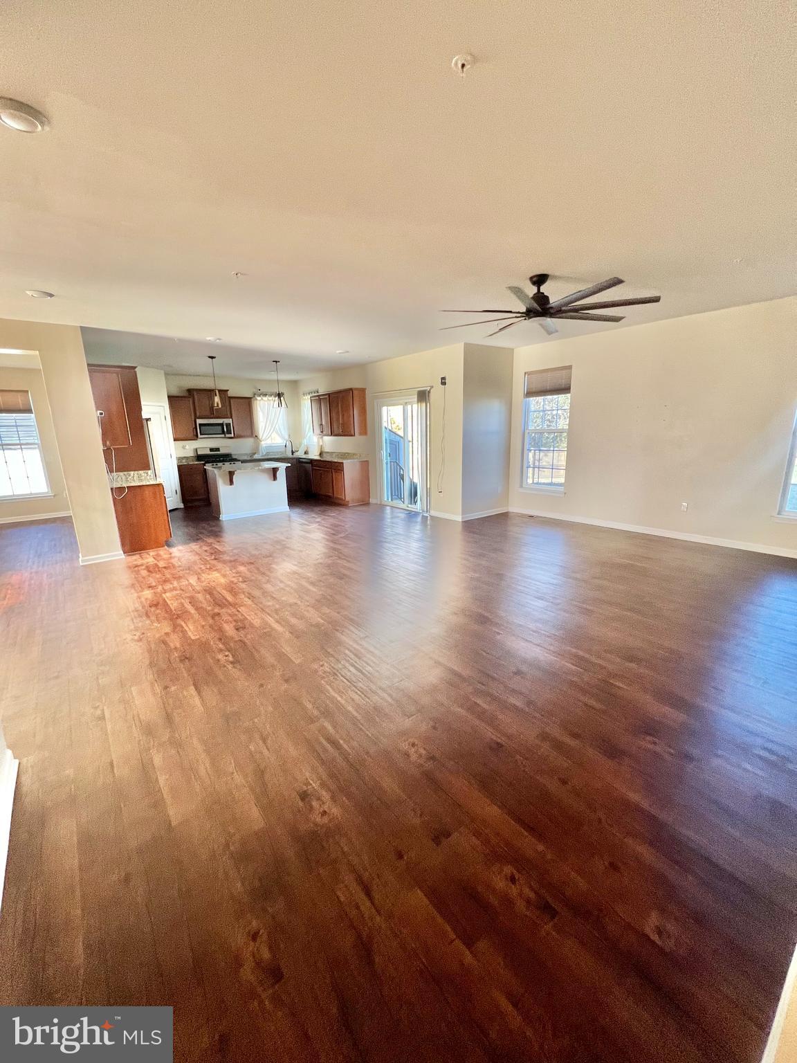 BROAD CREEK HOLLOW - Residential