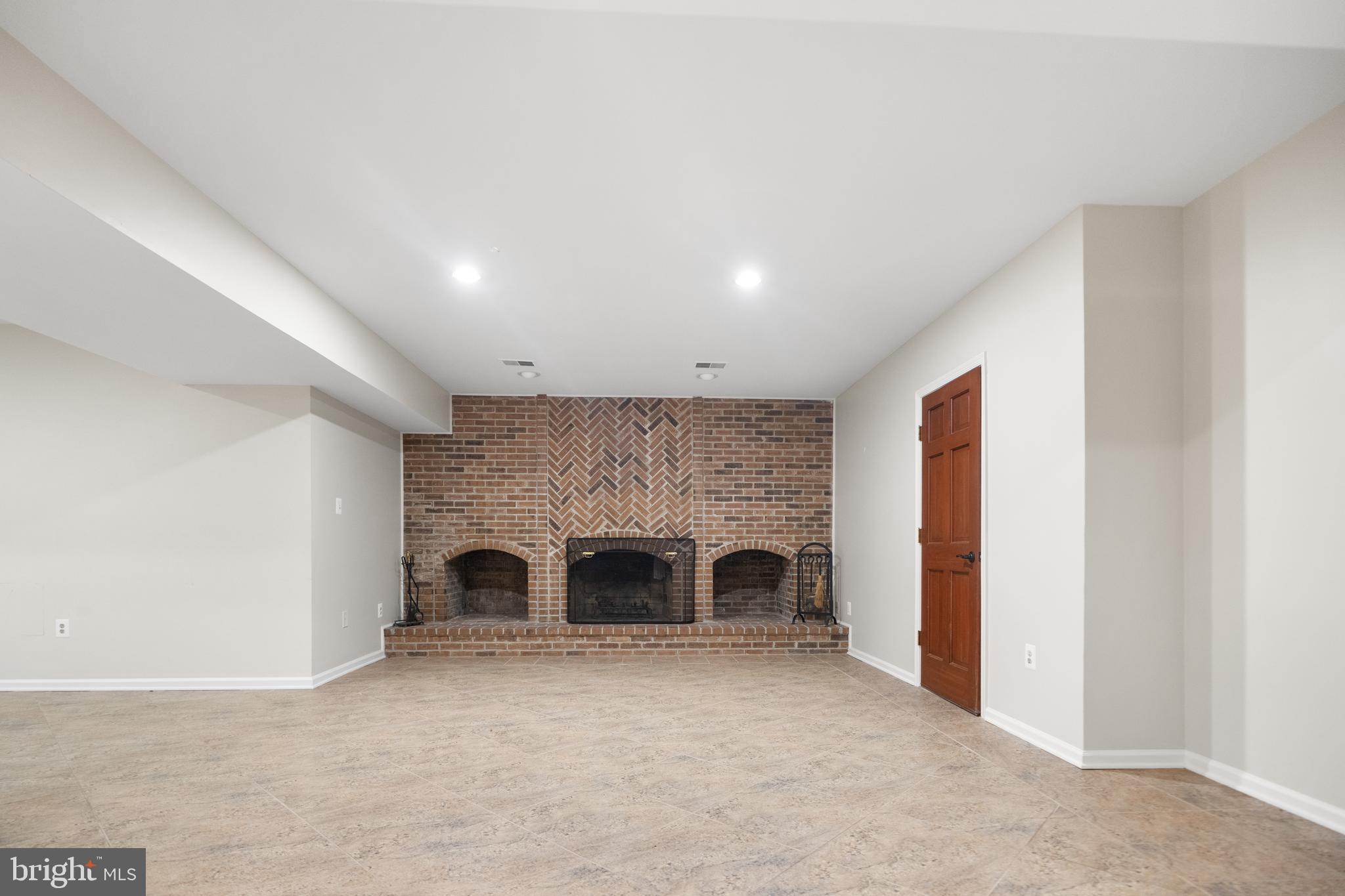 EDNOR HIGHLANDS - Residential