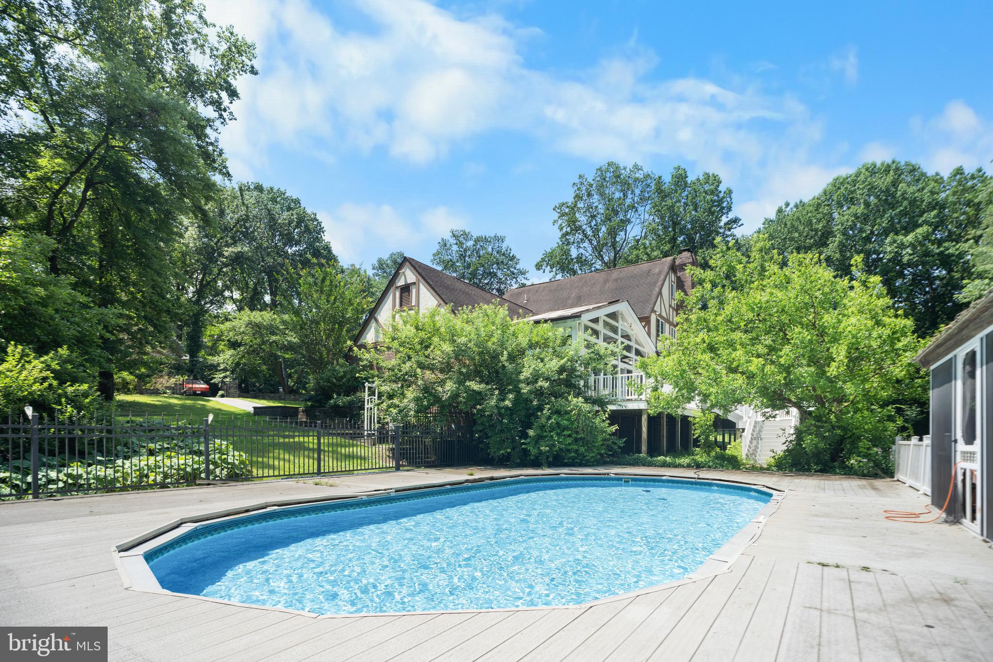 EDNOR HIGHLANDS - Residential