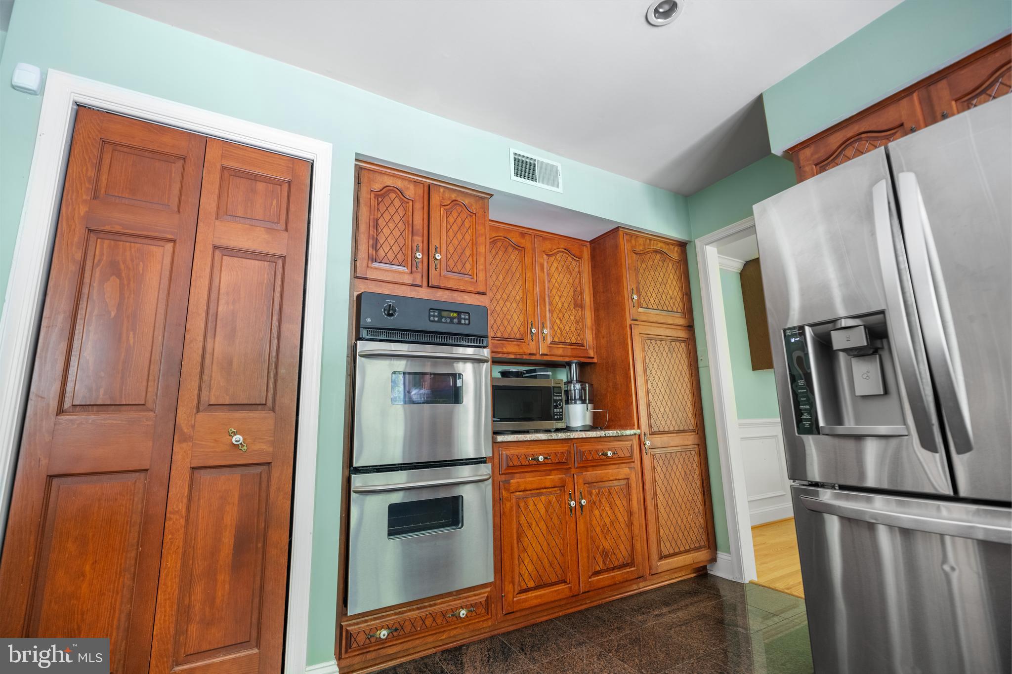 EDNOR HIGHLANDS - Residential