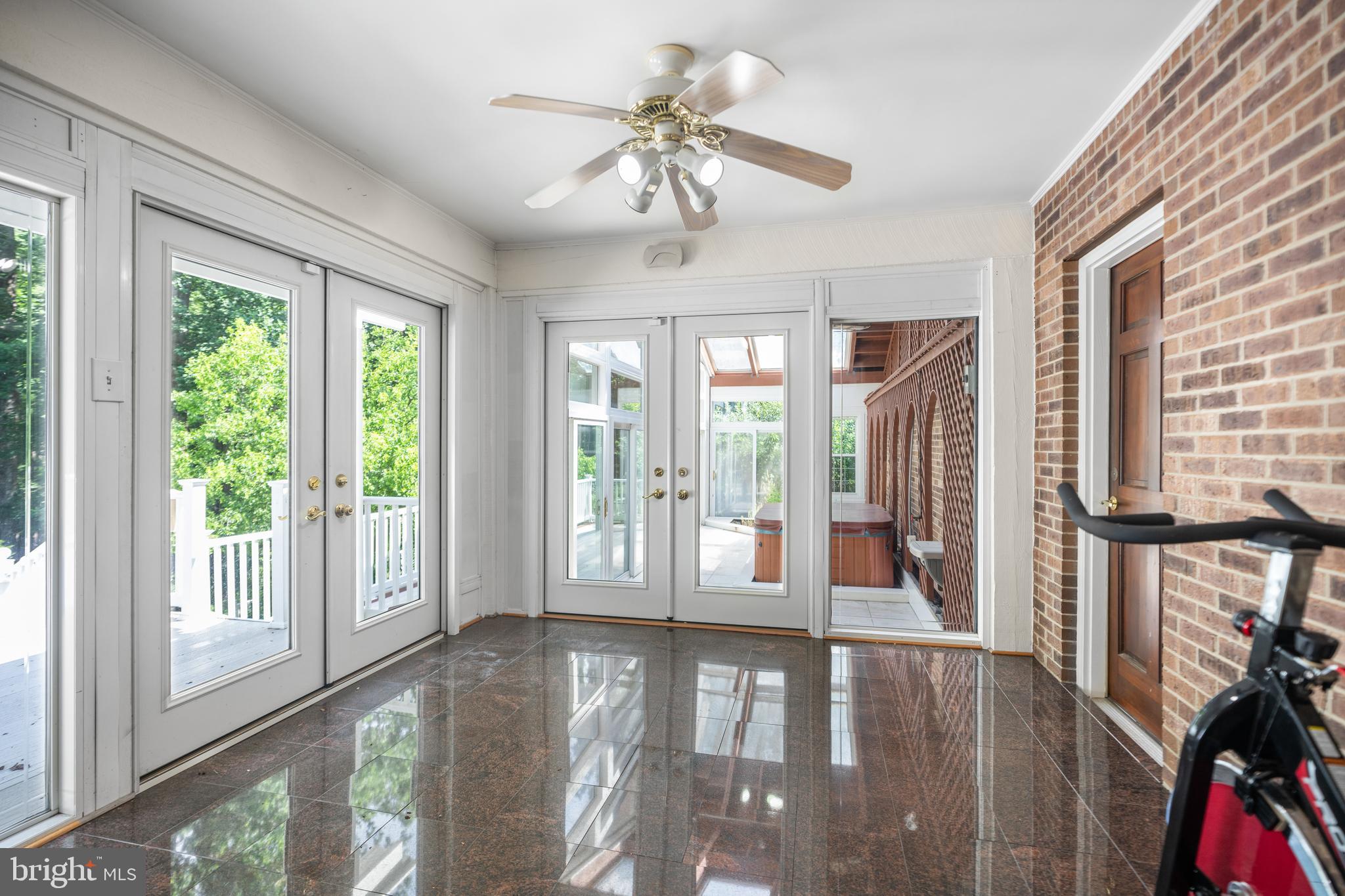 EDNOR HIGHLANDS - Residential