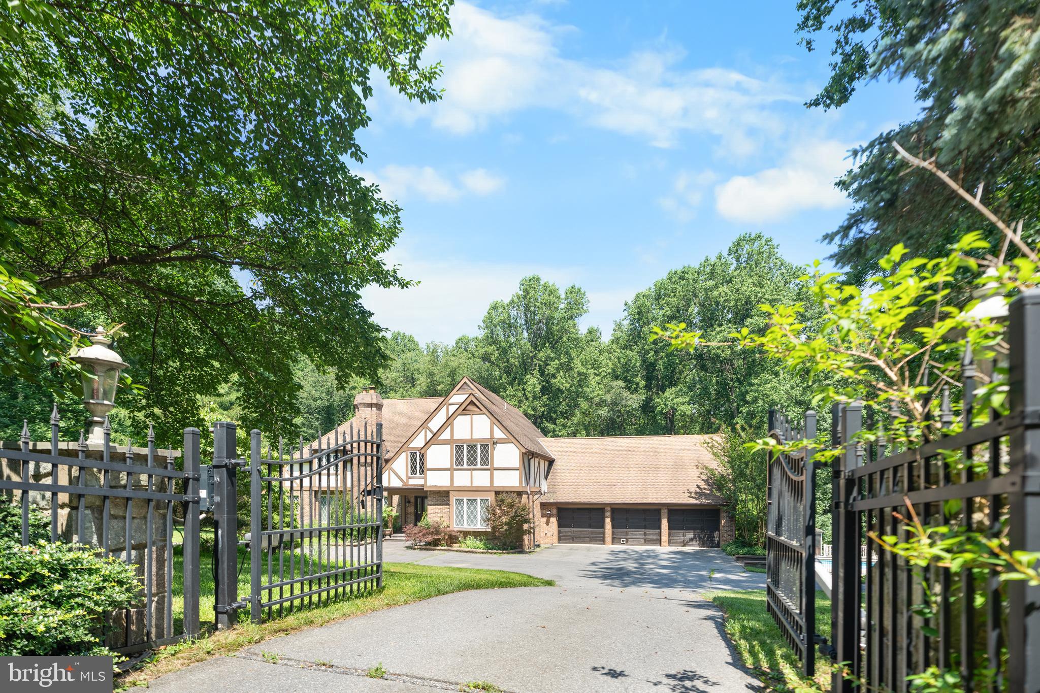 EDNOR HIGHLANDS - Residential