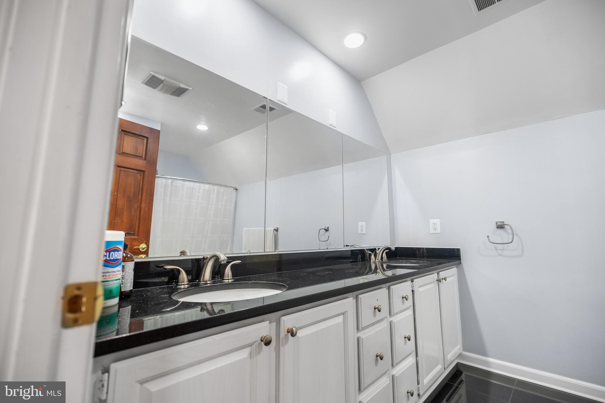 EDNOR HIGHLANDS - Residential