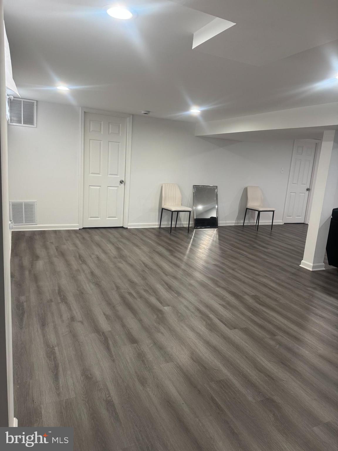 WINDSOR - Residential