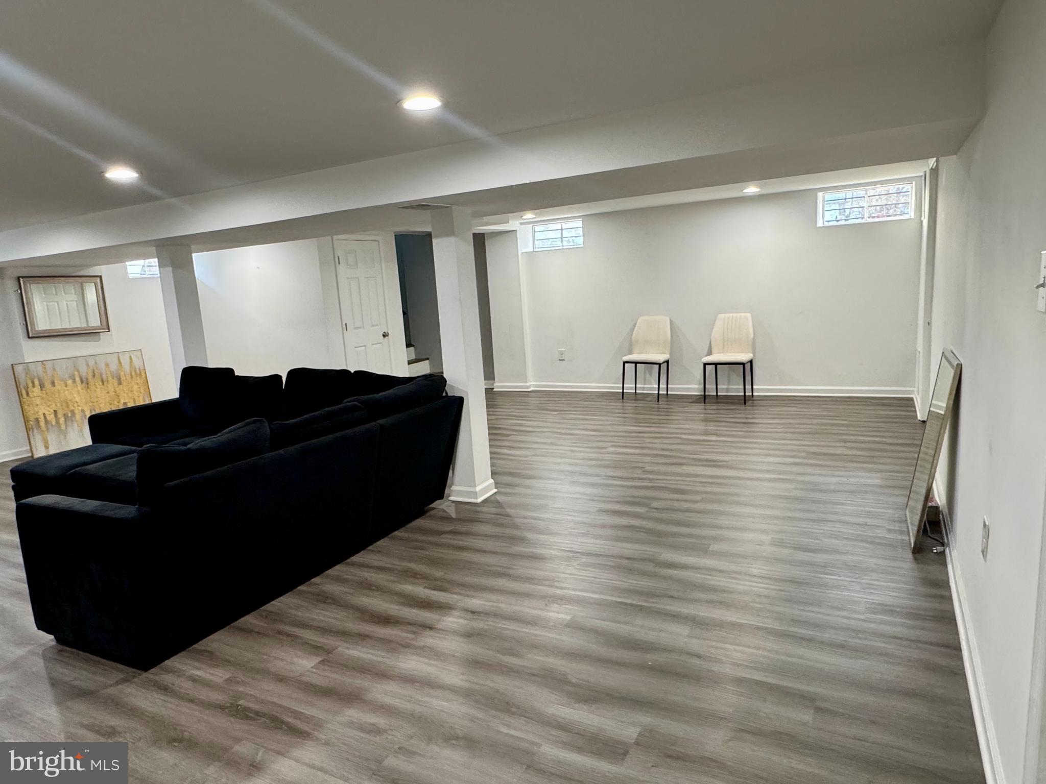 WINDSOR - Residential