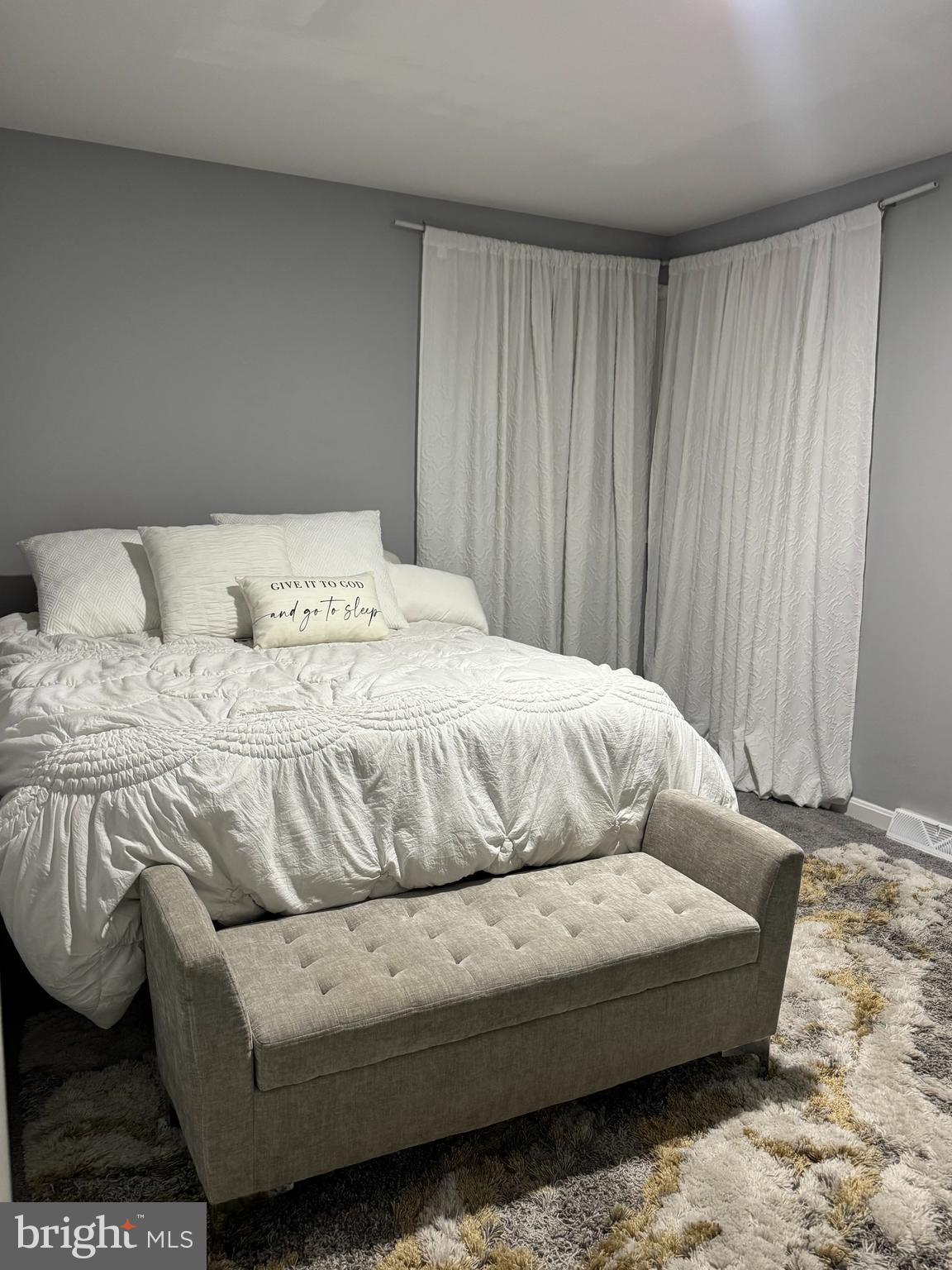 WINDSOR - Residential