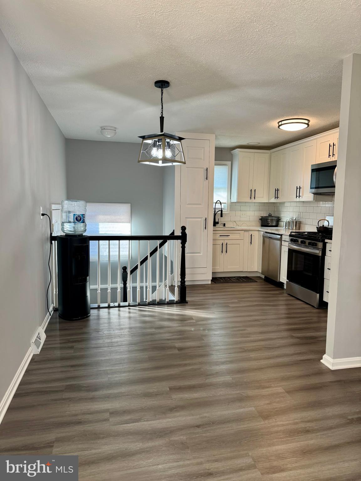 WINDSOR - Residential