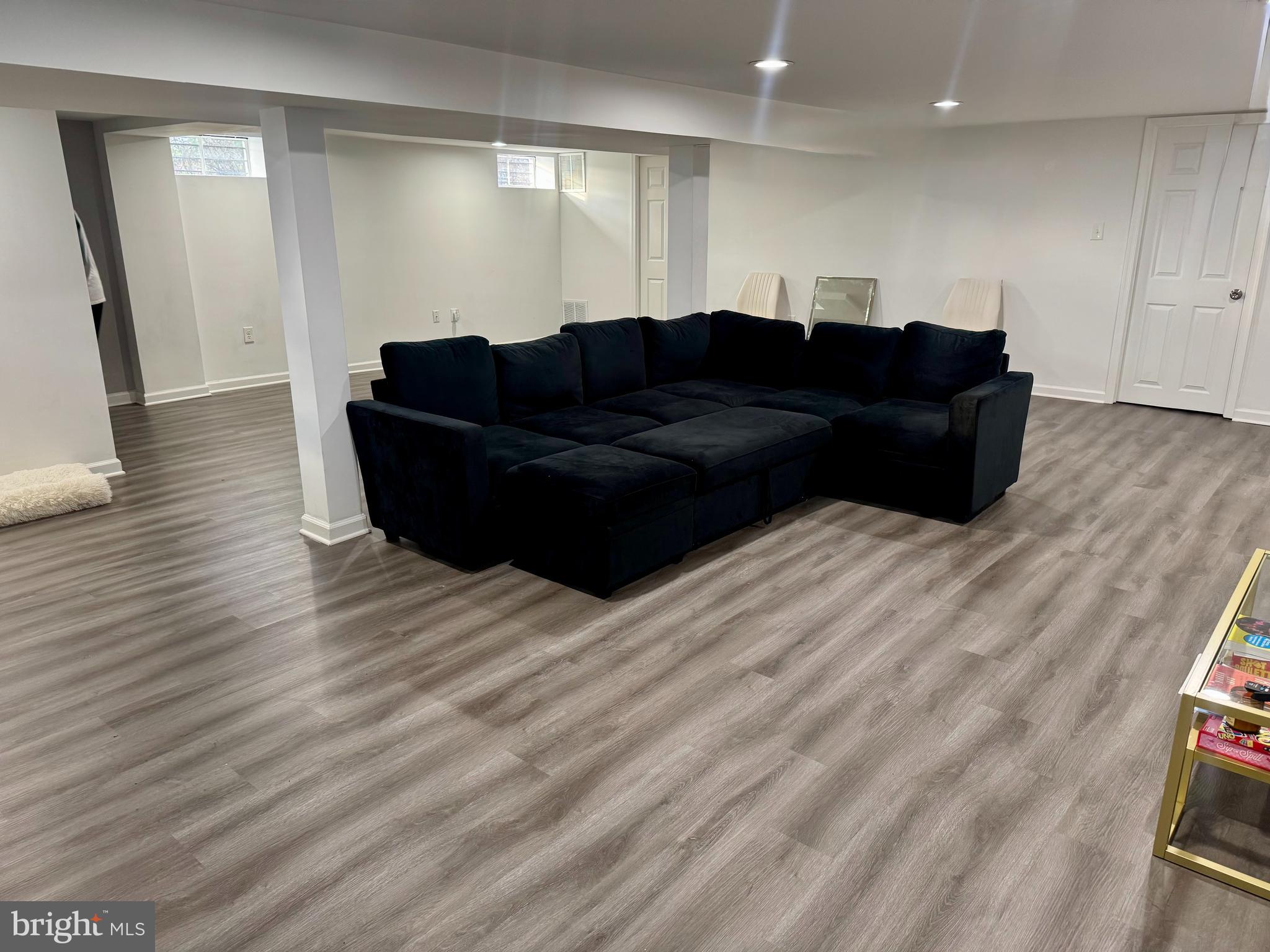 WINDSOR - Residential