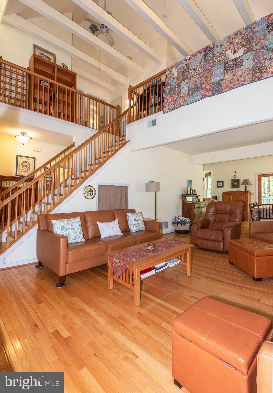 SCARLET OAKS - Residential