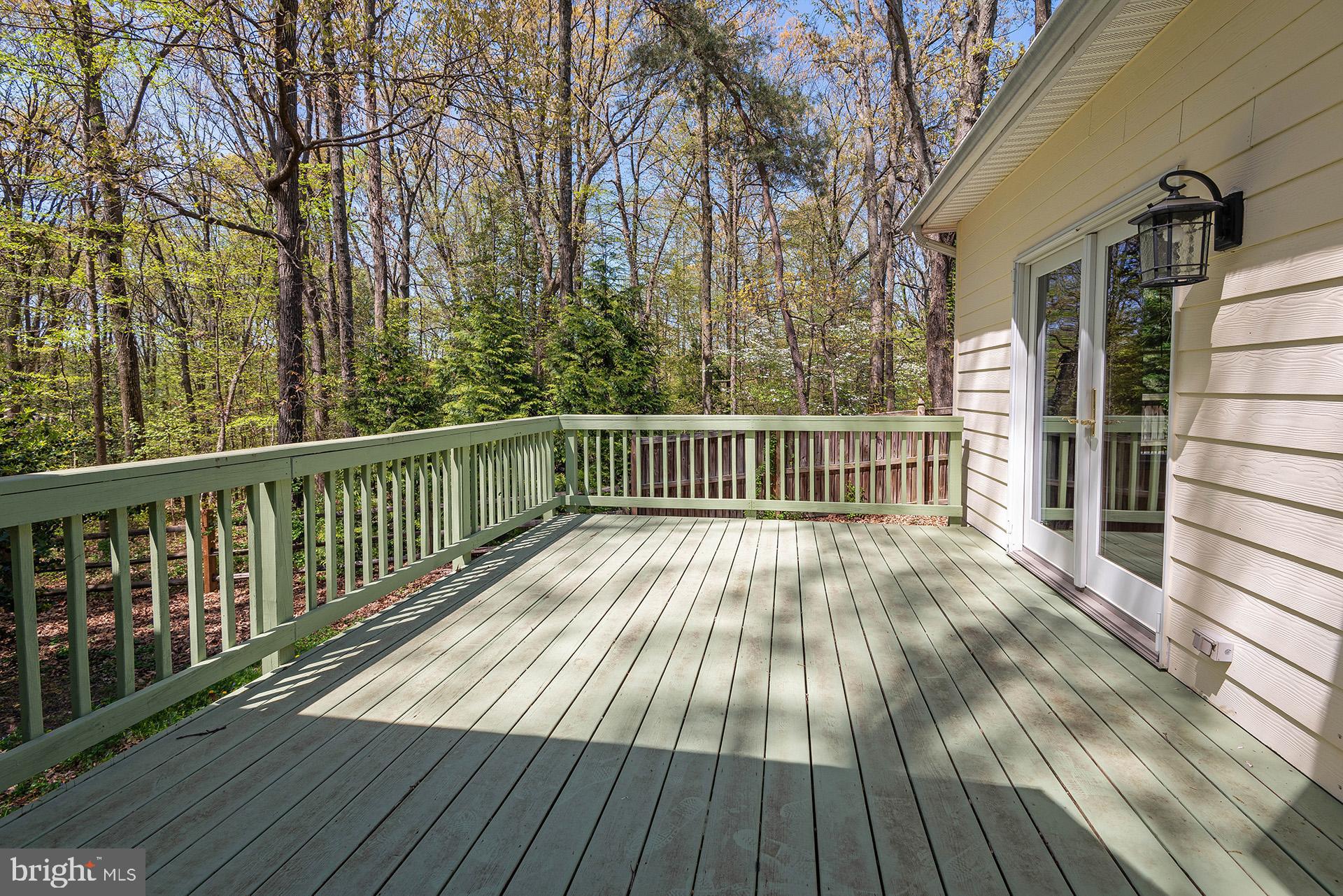 SCARLET OAKS - Residential