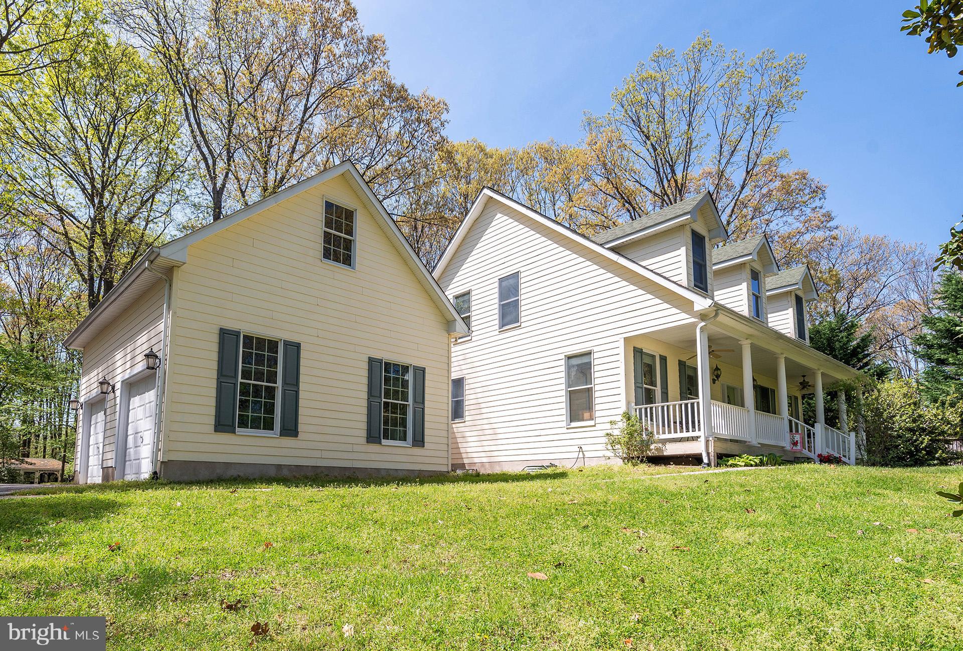 SCARLET OAKS - Residential