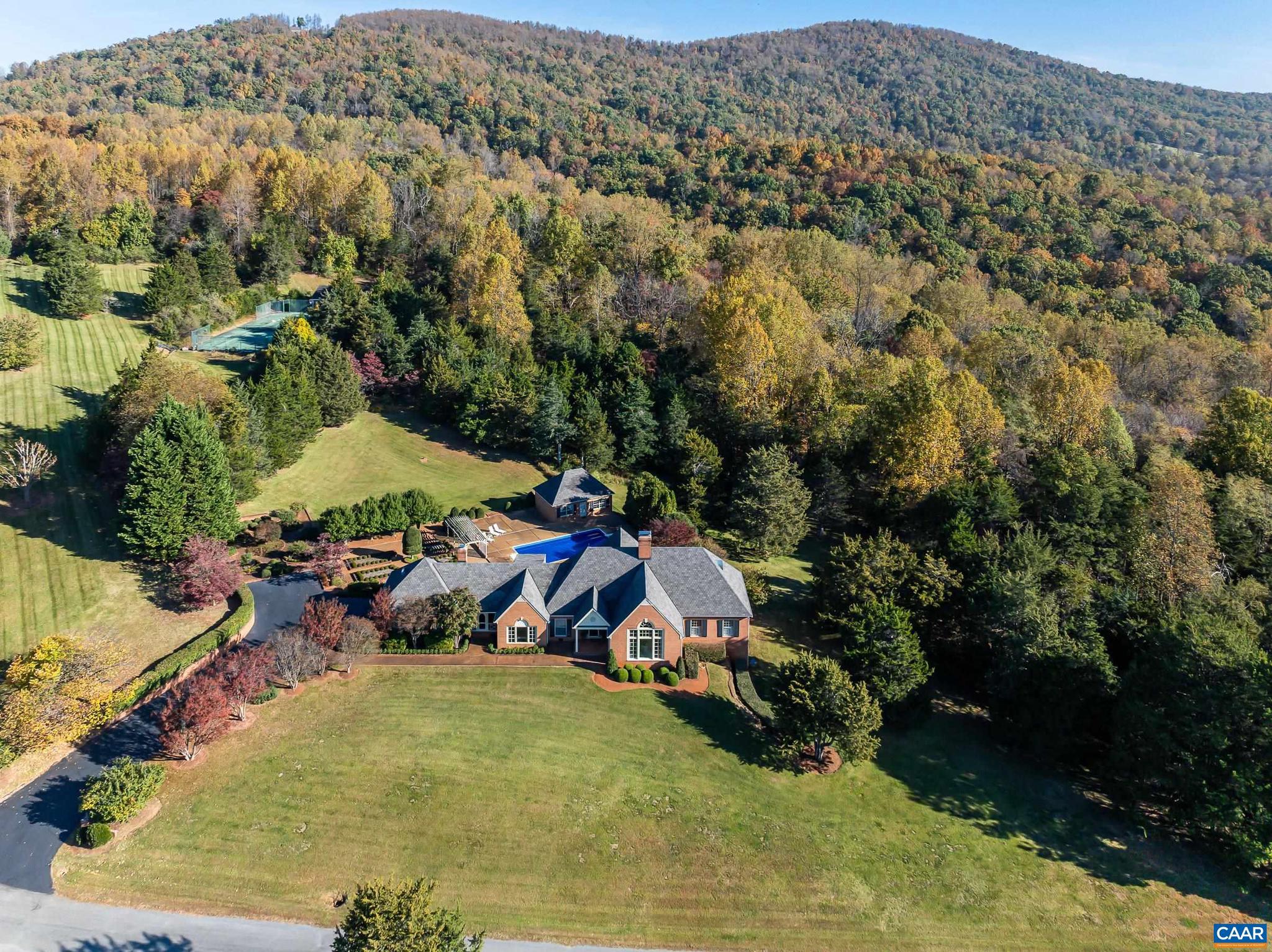 SHADWELL MOUNTAIN - Residential