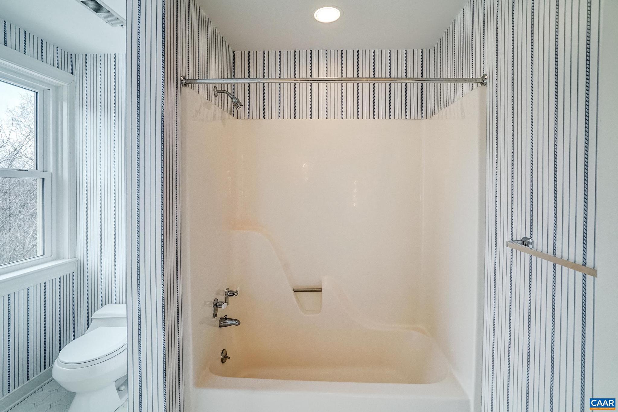 SHADWELL MOUNTAIN - Residential