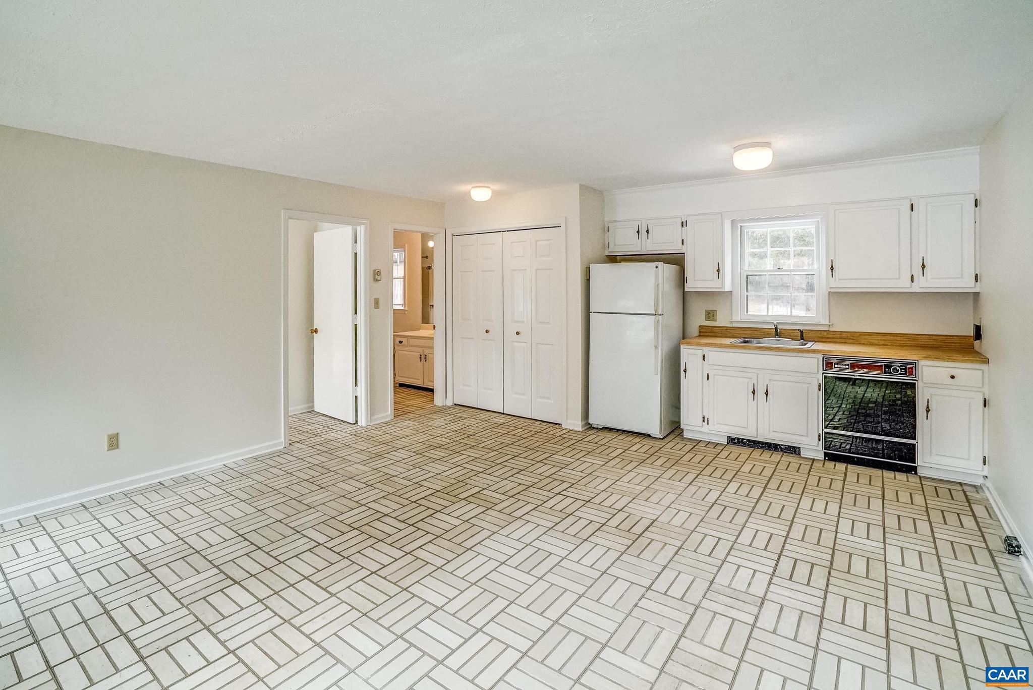 SHADWELL MOUNTAIN - Residential