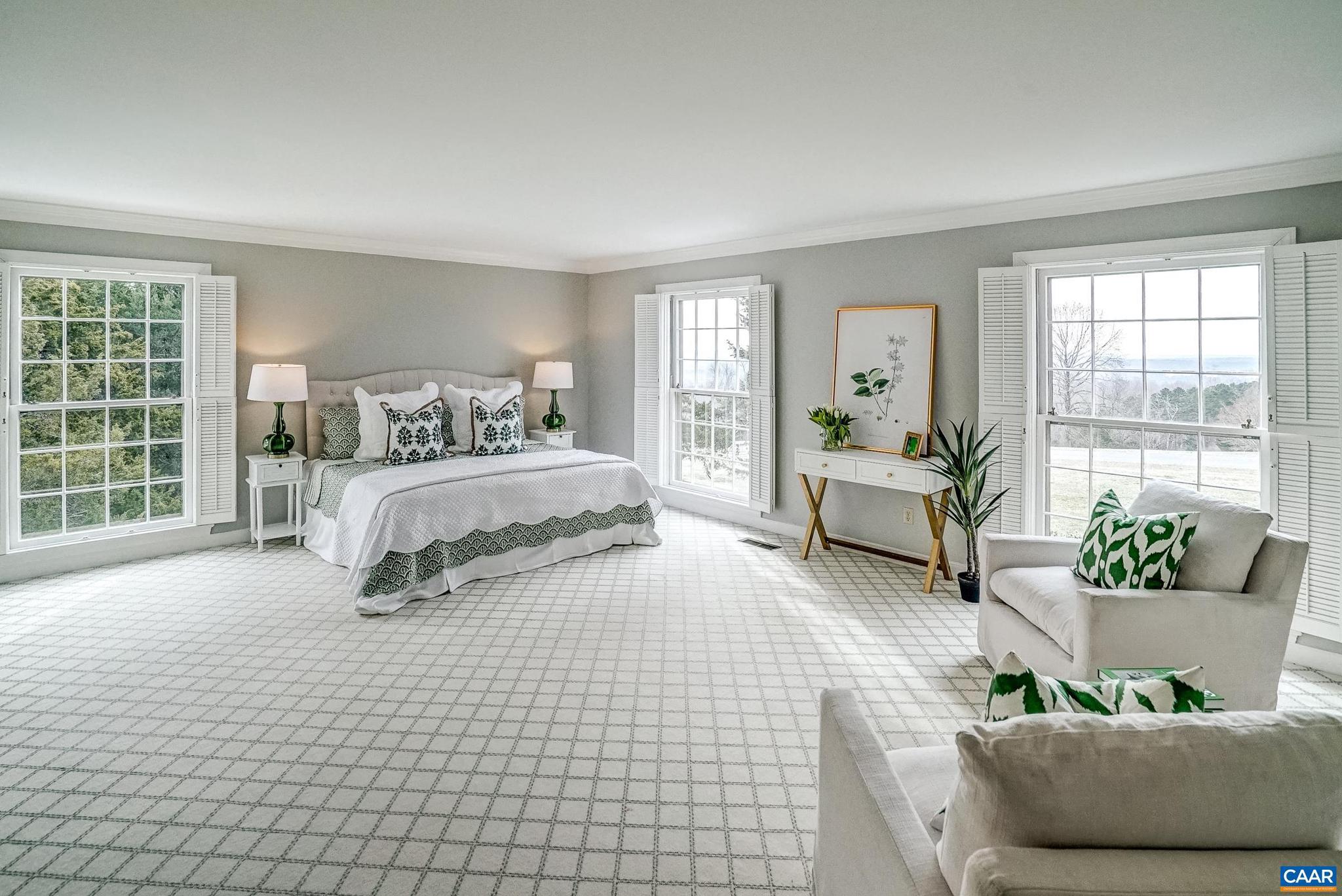 SHADWELL MOUNTAIN - Residential