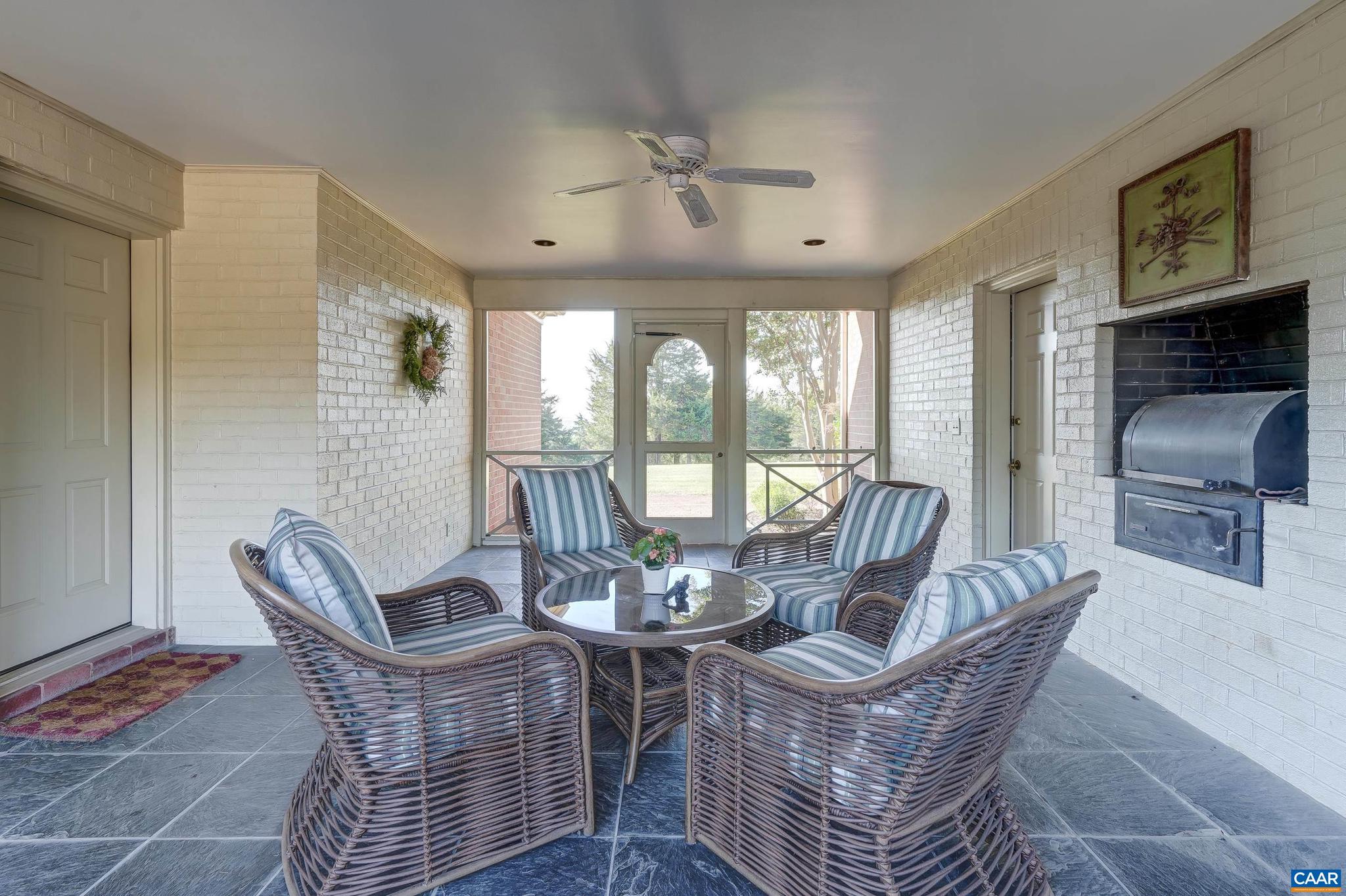 SHADWELL MOUNTAIN - Residential