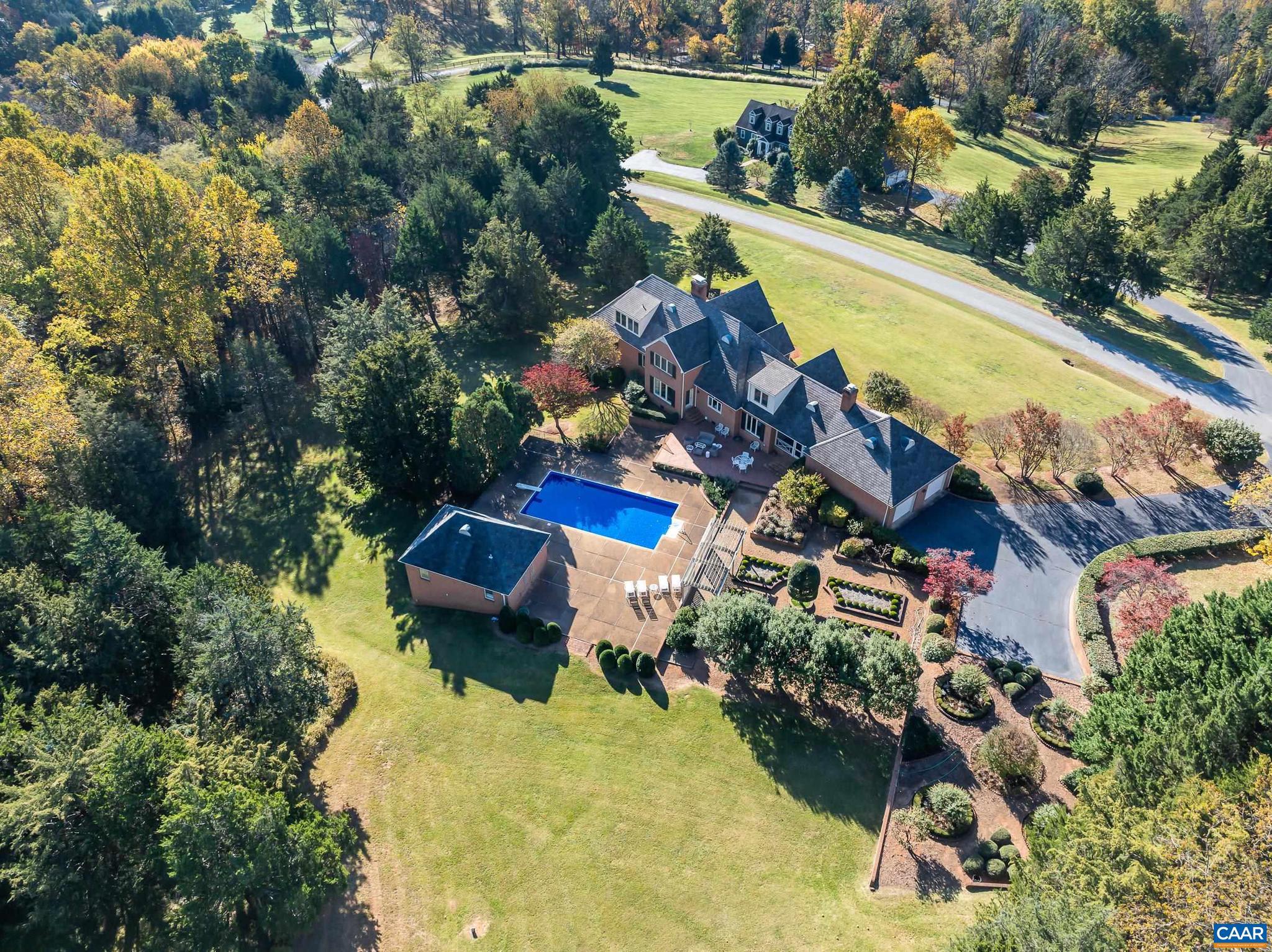 SHADWELL MOUNTAIN - Residential