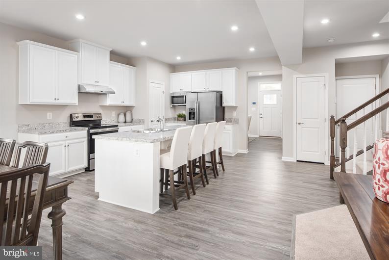 TANYARD SHORES - Residential