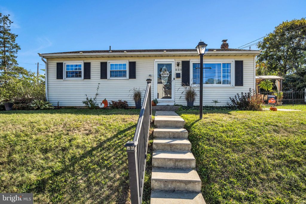 Photo of 404 W Penn Street, CARLISLE, PA 17013 (MLS # PACB2047252)