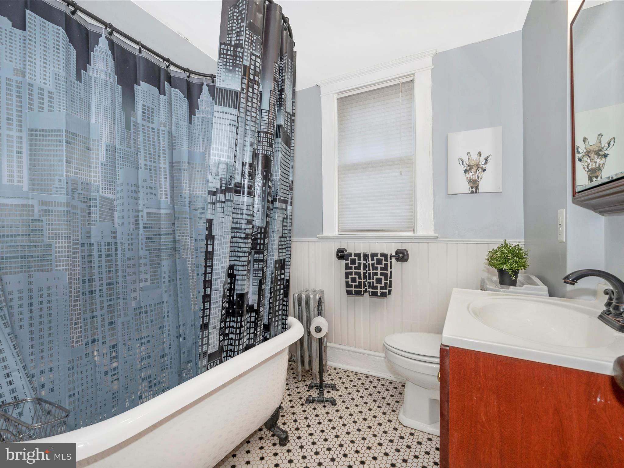 DOWNTOWN FREDERICK - Residential