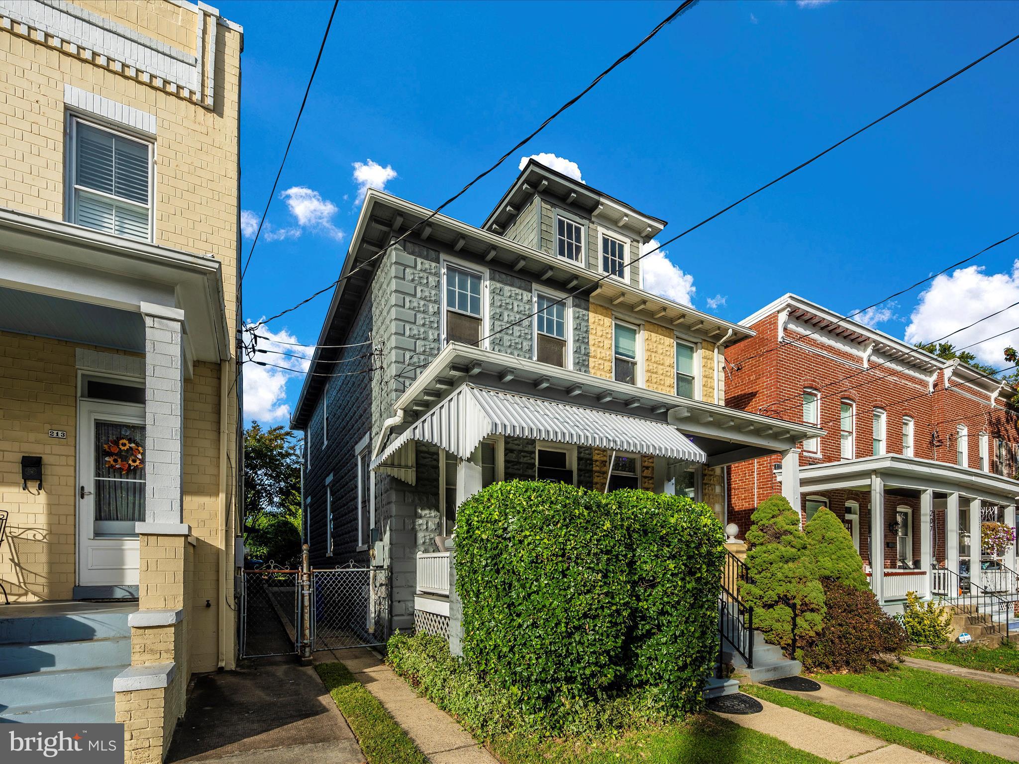 DOWNTOWN FREDERICK - Residential