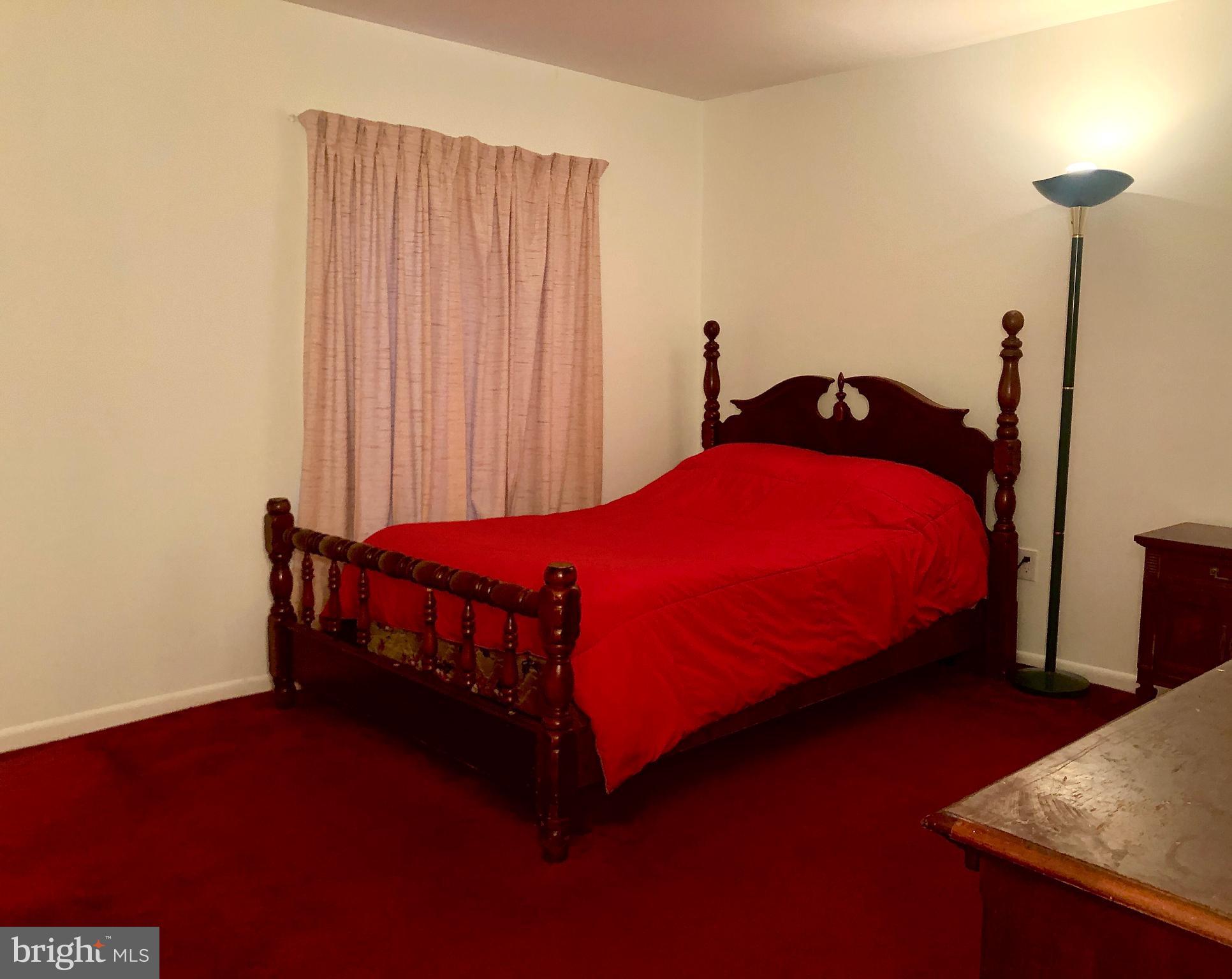 HUNTING RIDGE CONDOMINIUM - Residential