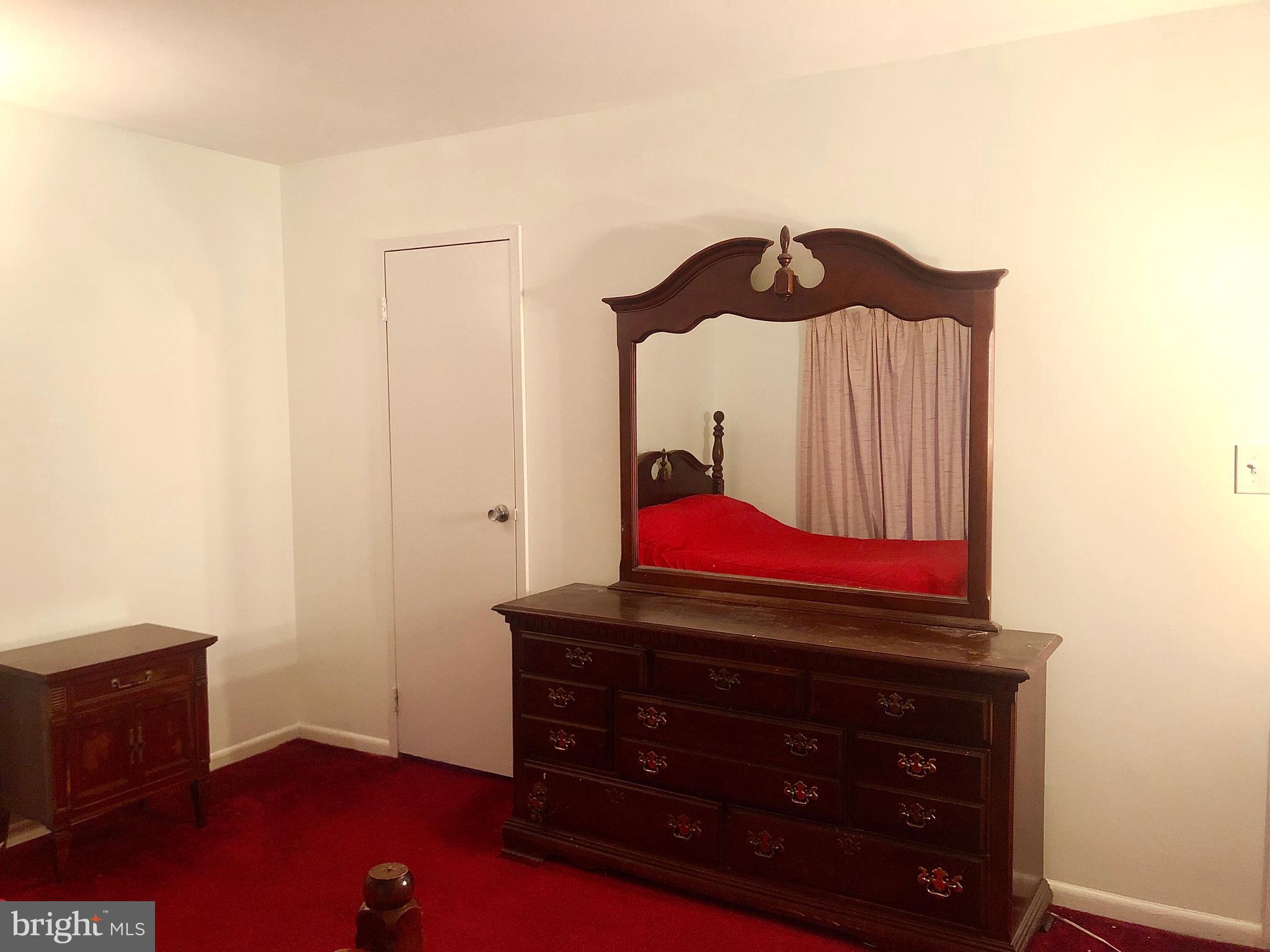 HUNTING RIDGE CONDOMINIUM - Residential