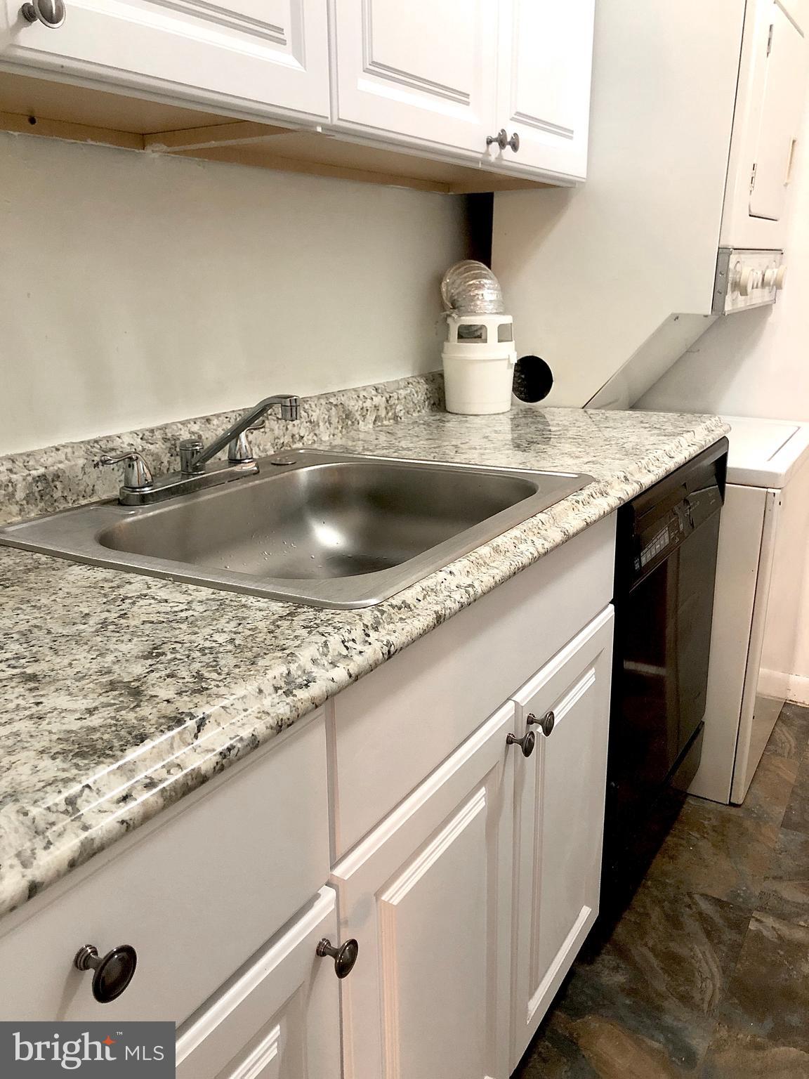 HUNTING RIDGE CONDOMINIUM - Residential