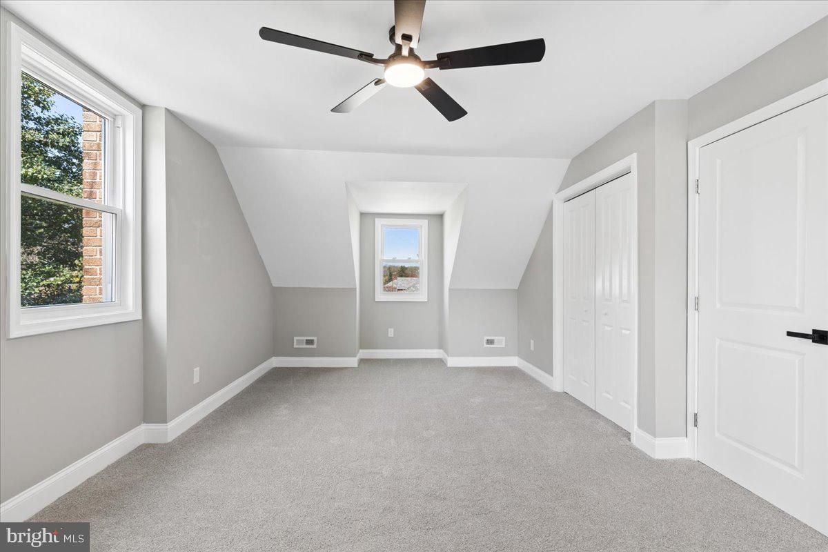 EDNOR GARDENS - LAKESIDE - Residential