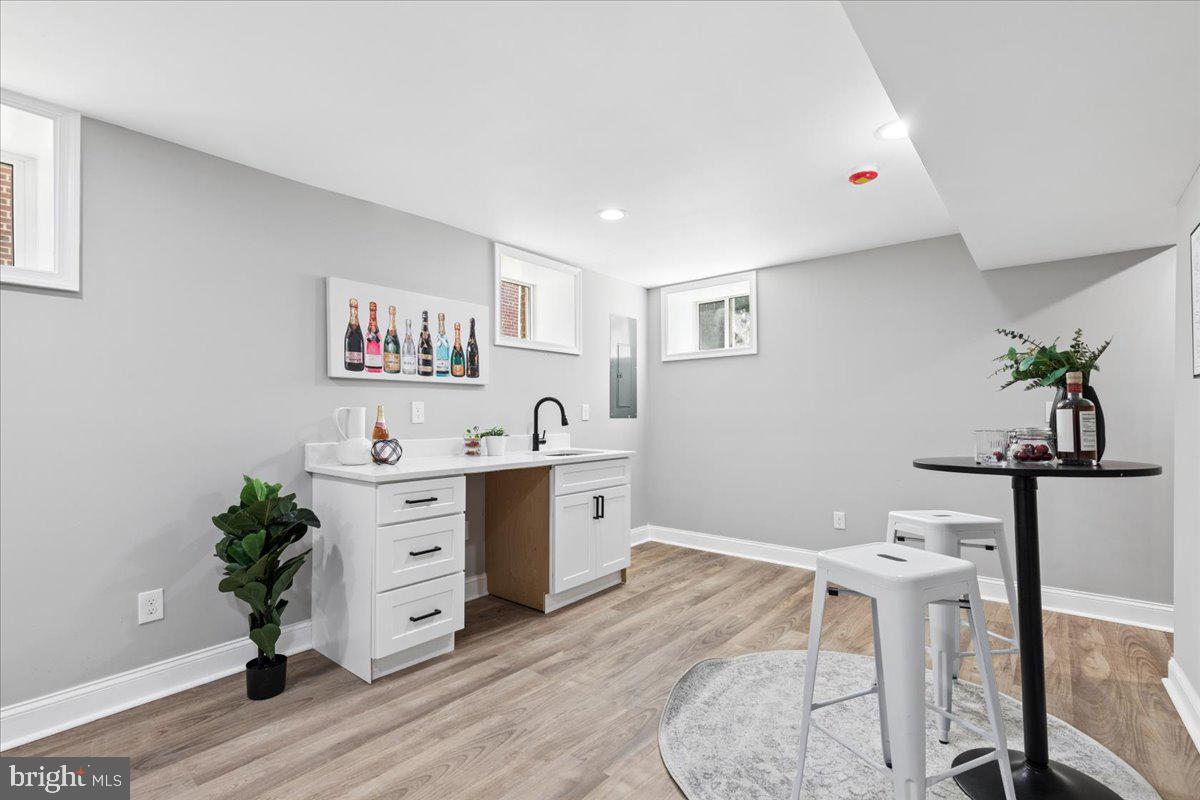 EDNOR GARDENS - LAKESIDE - Residential