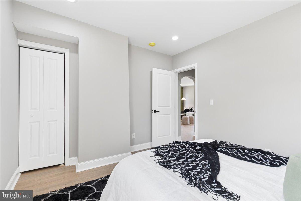 EDNOR GARDENS - LAKESIDE - Residential