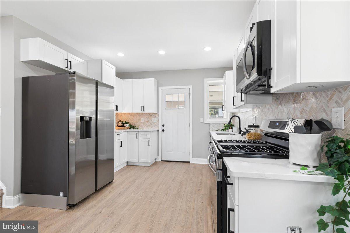 EDNOR GARDENS - LAKESIDE - Residential