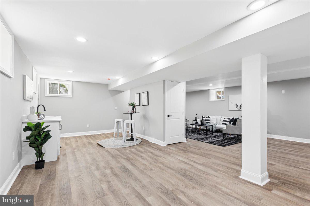 EDNOR GARDENS - LAKESIDE - Residential