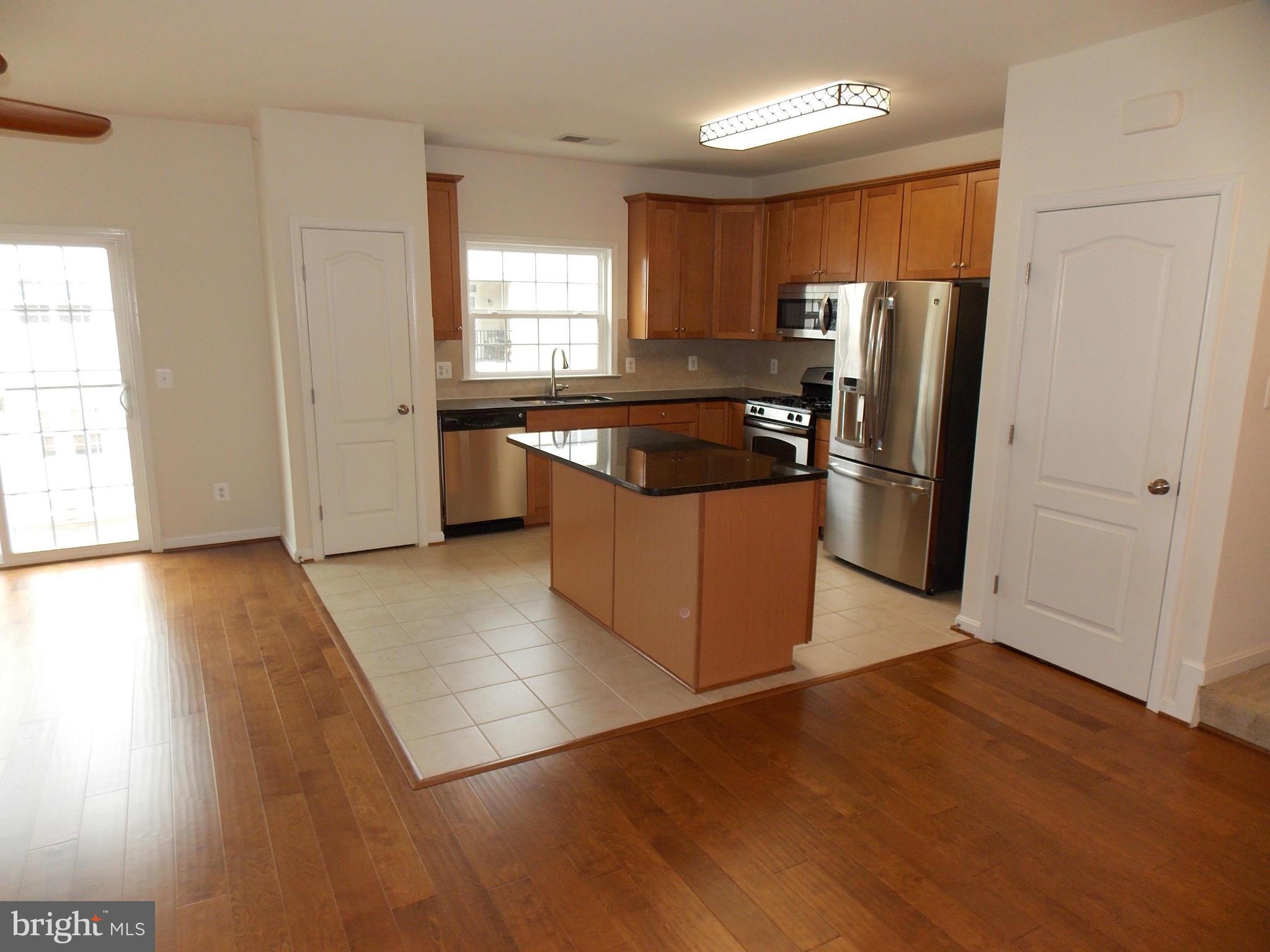 LANSDOWNE - Residential