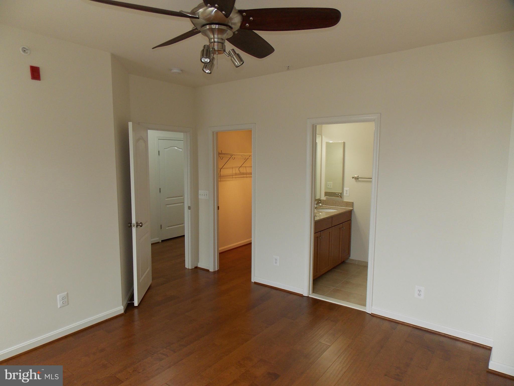 LANSDOWNE - Residential