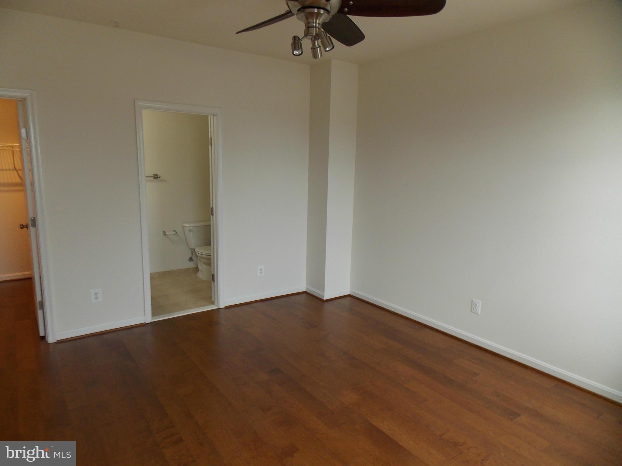 LANSDOWNE - Residential