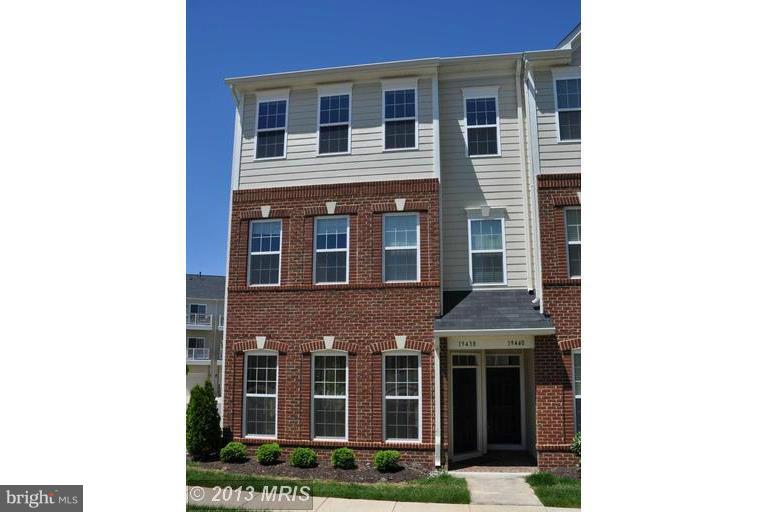 LANSDOWNE - Residential