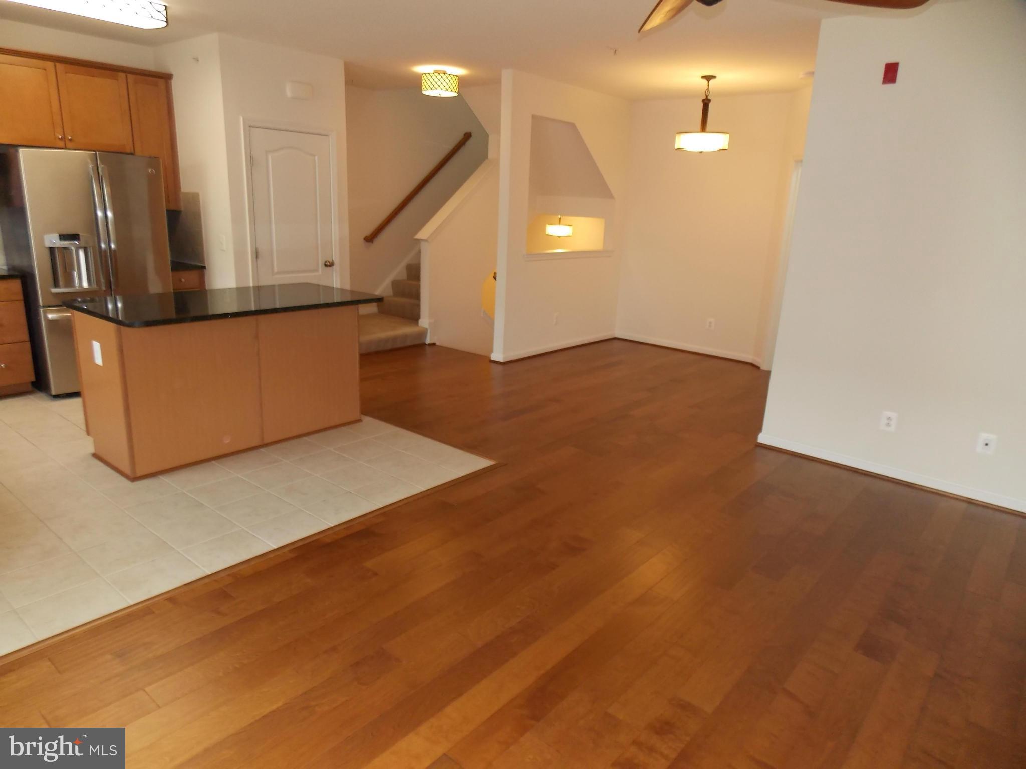 LANSDOWNE - Residential