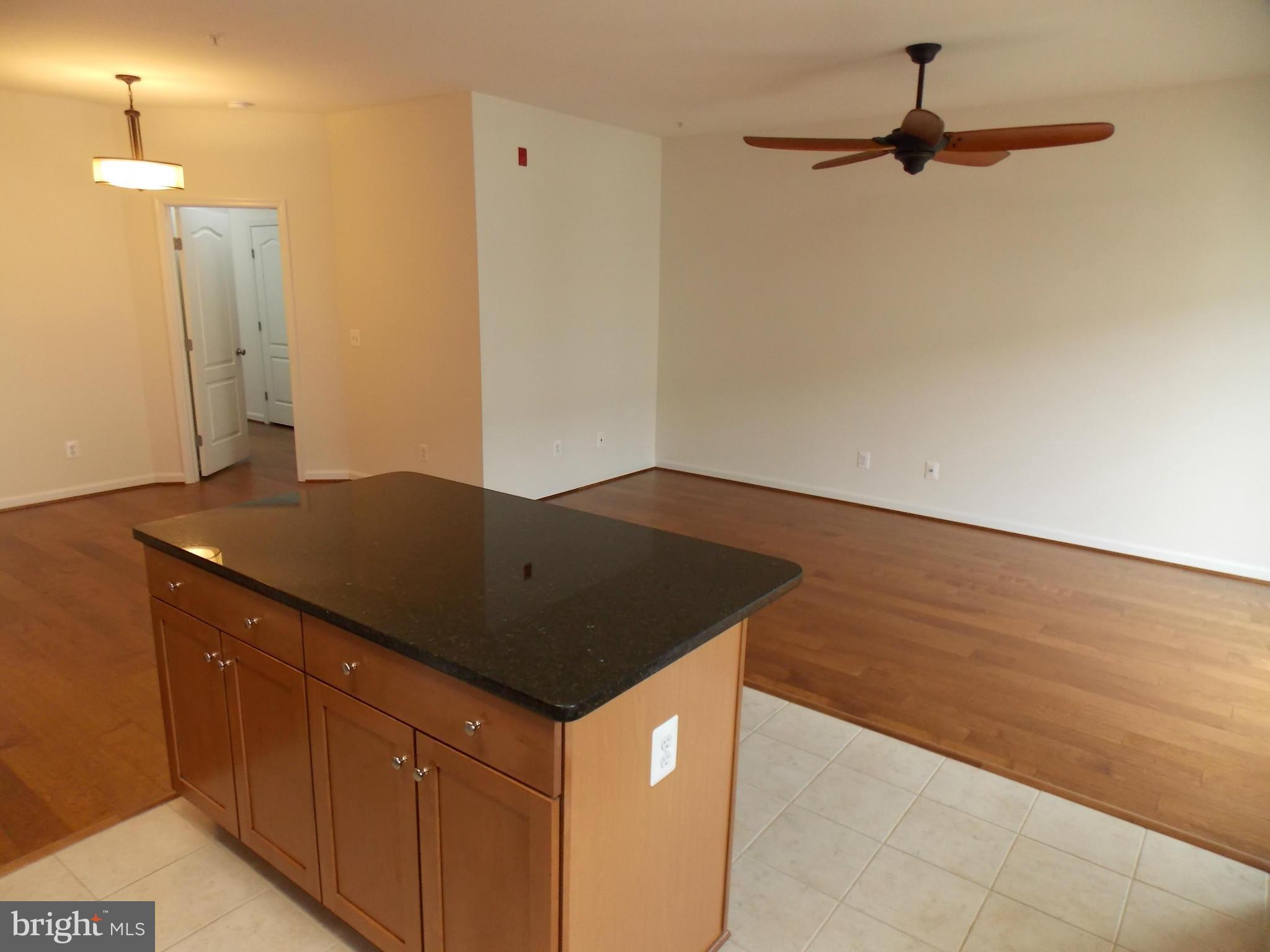 LANSDOWNE - Residential