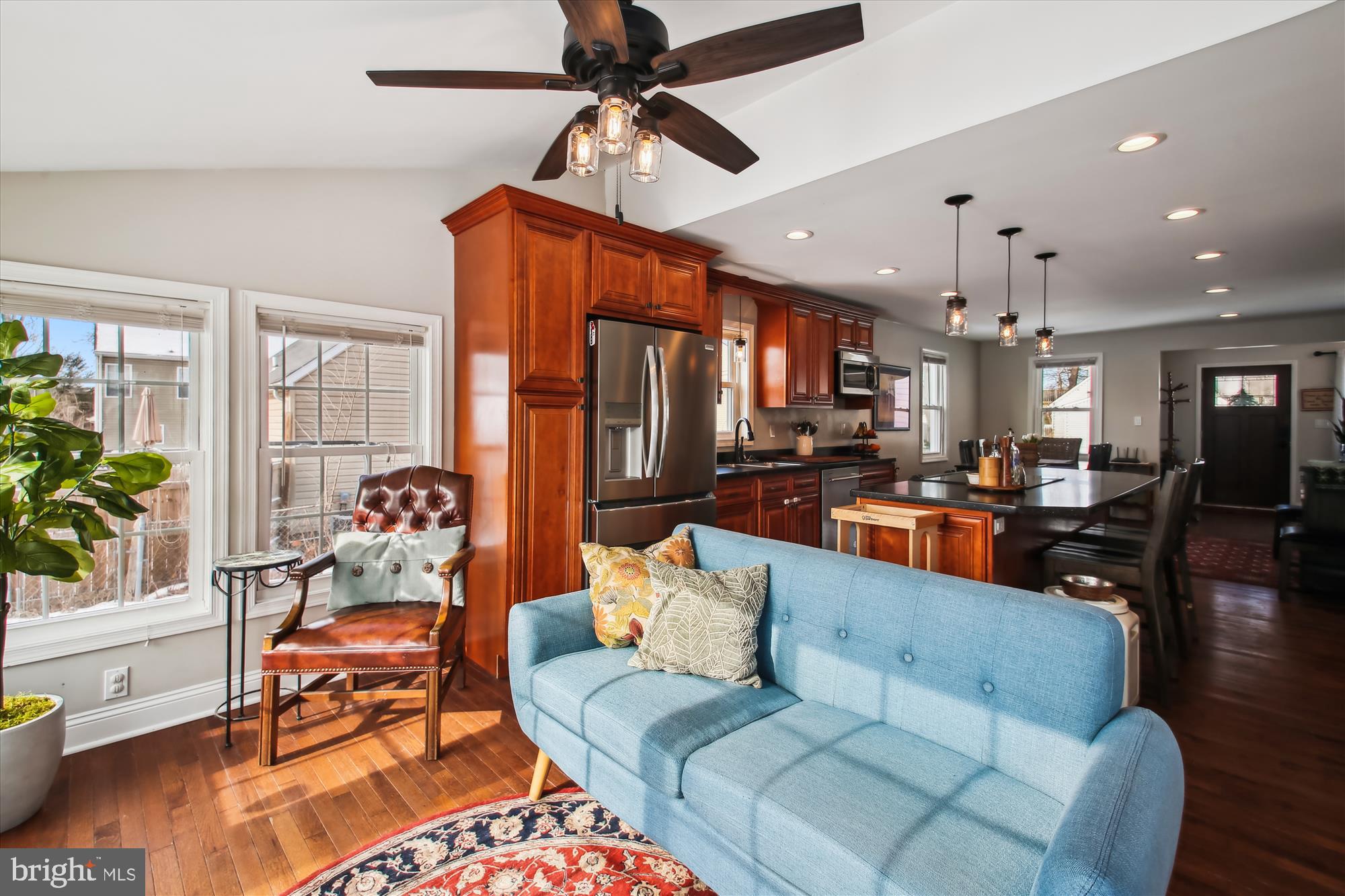 UPPER MAGOTHY BEACH - Residential