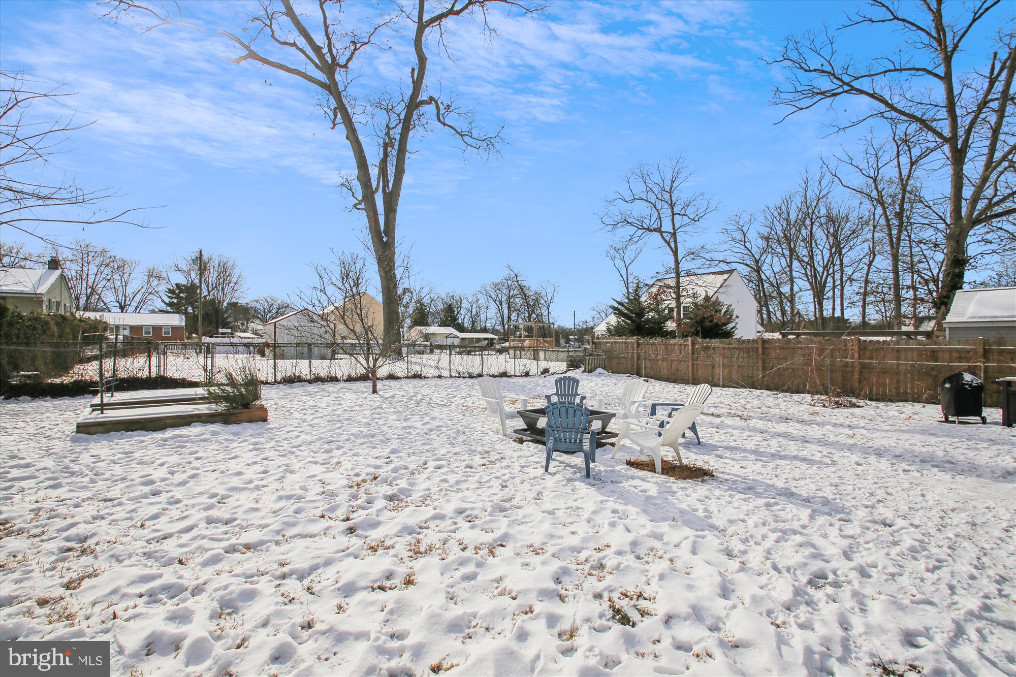 UPPER MAGOTHY BEACH - Residential