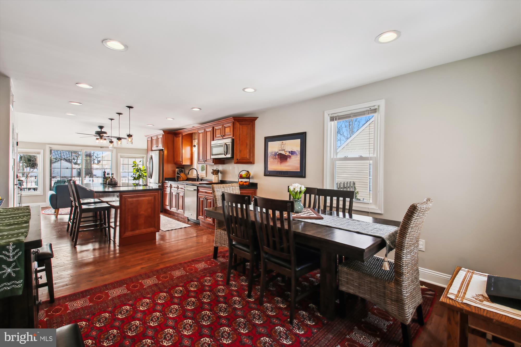 UPPER MAGOTHY BEACH - Residential