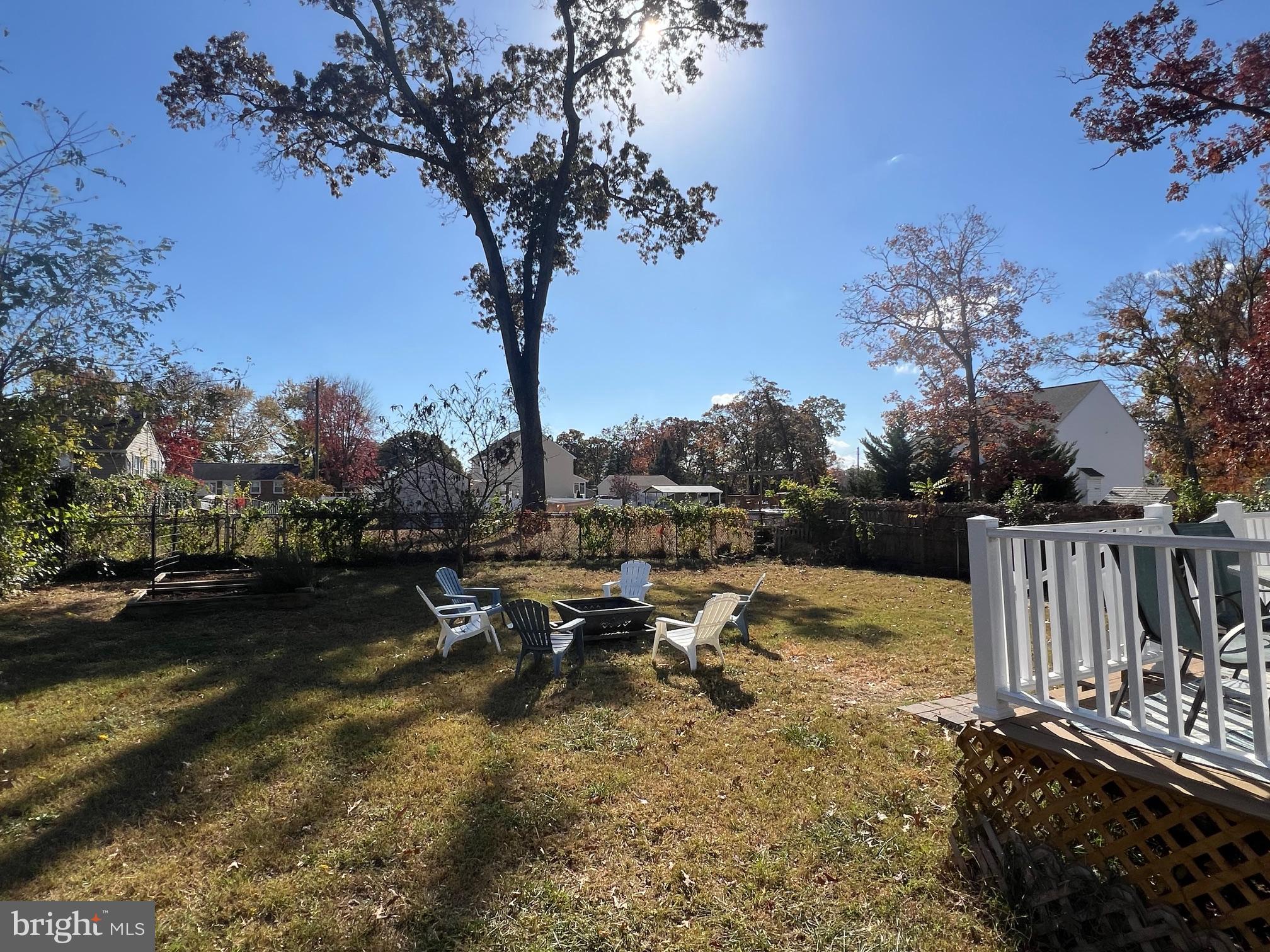 UPPER MAGOTHY BEACH - Residential