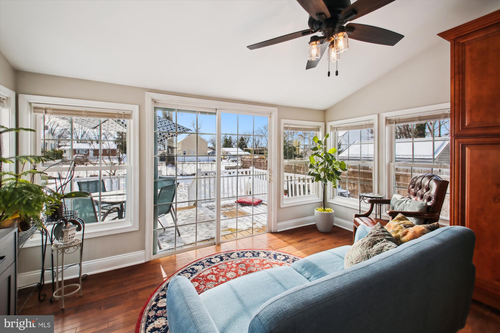 UPPER MAGOTHY BEACH - Residential