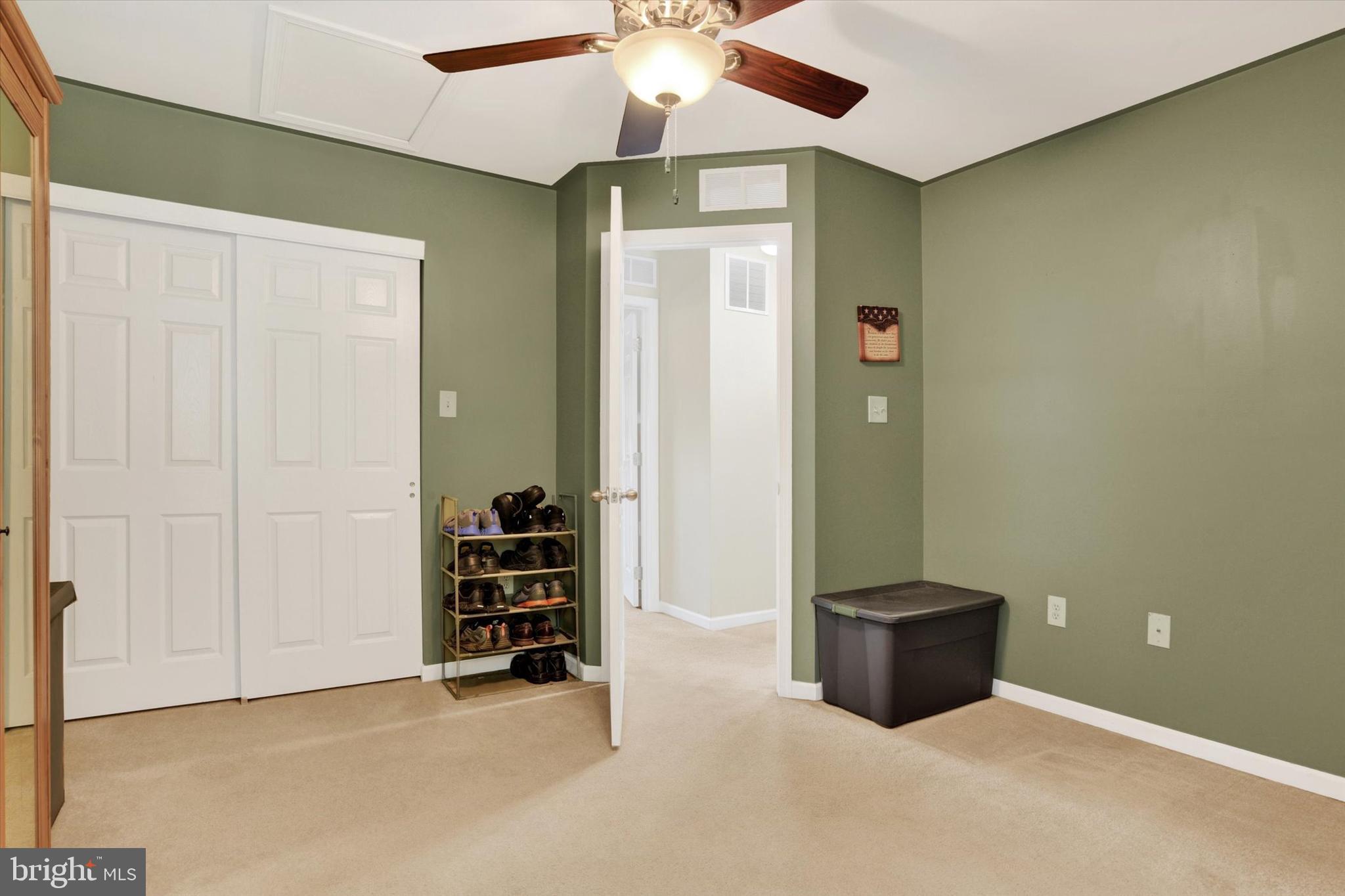 PINE RIDGE VILLAGE - Residential