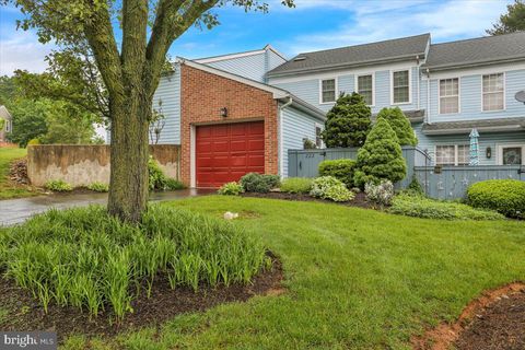 Photo of 222 Winding Hill Drive, LANCASTER, PA 17601 (MLS # PALA2069412)