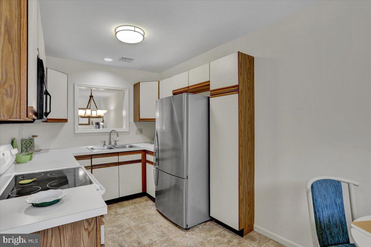 HILLTOP - Residential