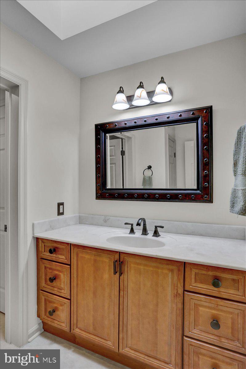 HILLTOP - Residential