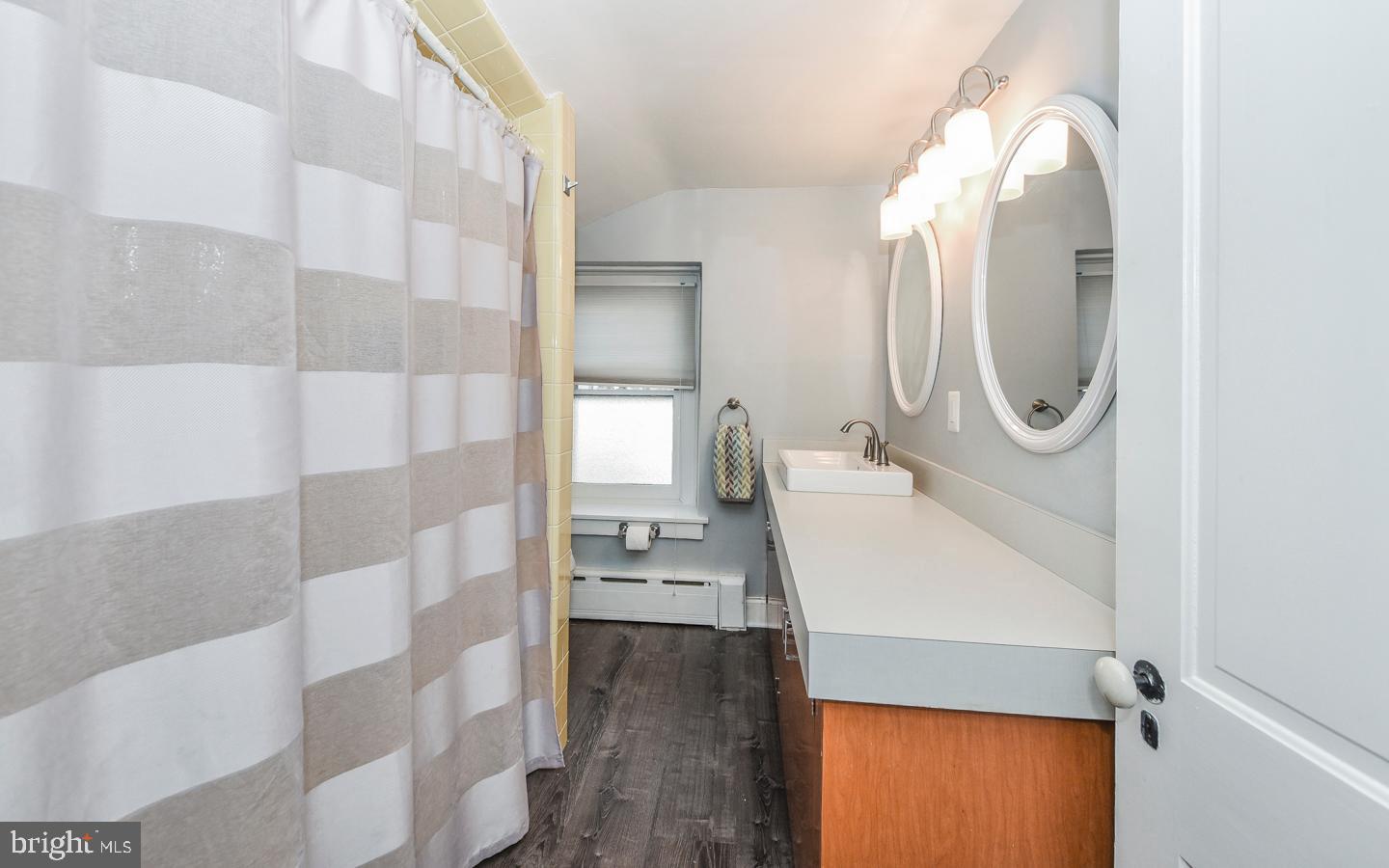 LANGHORNE MANOR - Residential