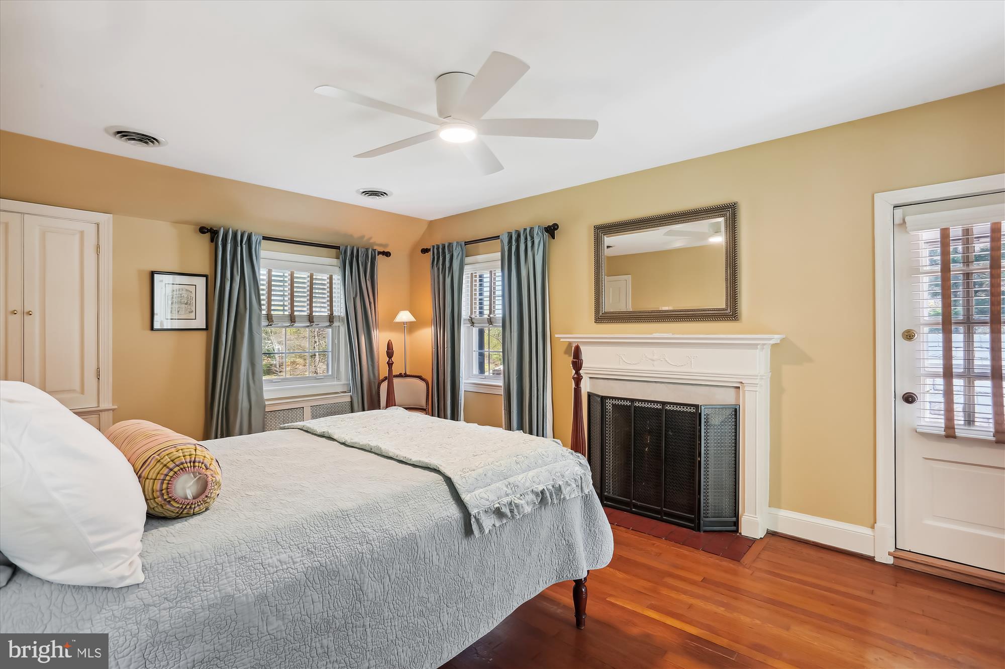 WOODSIDE FOREST - Residential